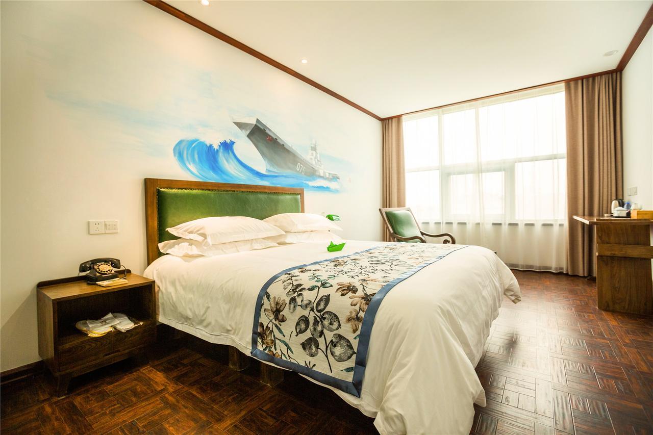 Nostalgia Hotel Near Tianjin Polar Ocean Word- Tianjin Fonte Joy World, 10 Minutes Drive Away From Tianjin Tanggu High-Speed Railway Station, Free Ice-Cream, Mineral Water, Snacks And Laundry Service, English Communication Well Exterior foto