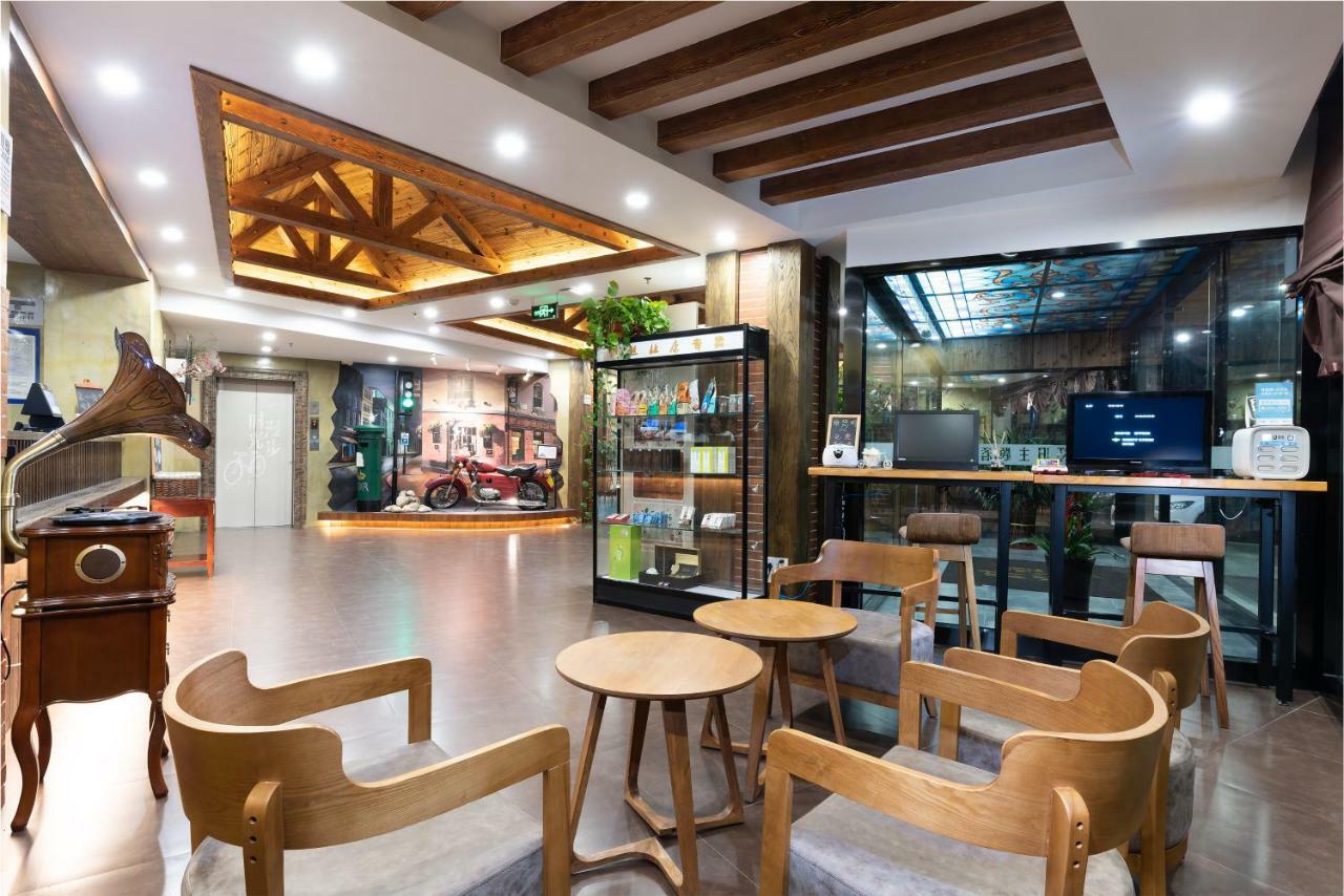 Nostalgia Hotel Near Tianjin Polar Ocean Word- Tianjin Fonte Joy World, 10 Minutes Drive Away From Tianjin Tanggu High-Speed Railway Station, Free Ice-Cream, Mineral Water, Snacks And Laundry Service, English Communication Well Exterior foto