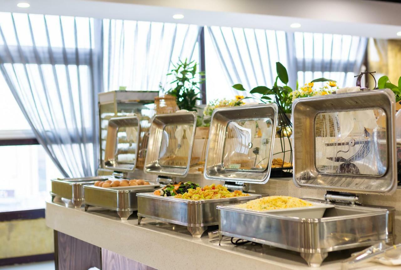 Nostalgia Hotel Near Tianjin Polar Ocean Word- Tianjin Fonte Joy World, 10 Minutes Drive Away From Tianjin Tanggu High-Speed Railway Station, Free Ice-Cream, Mineral Water, Snacks And Laundry Service, English Communication Well Exterior foto